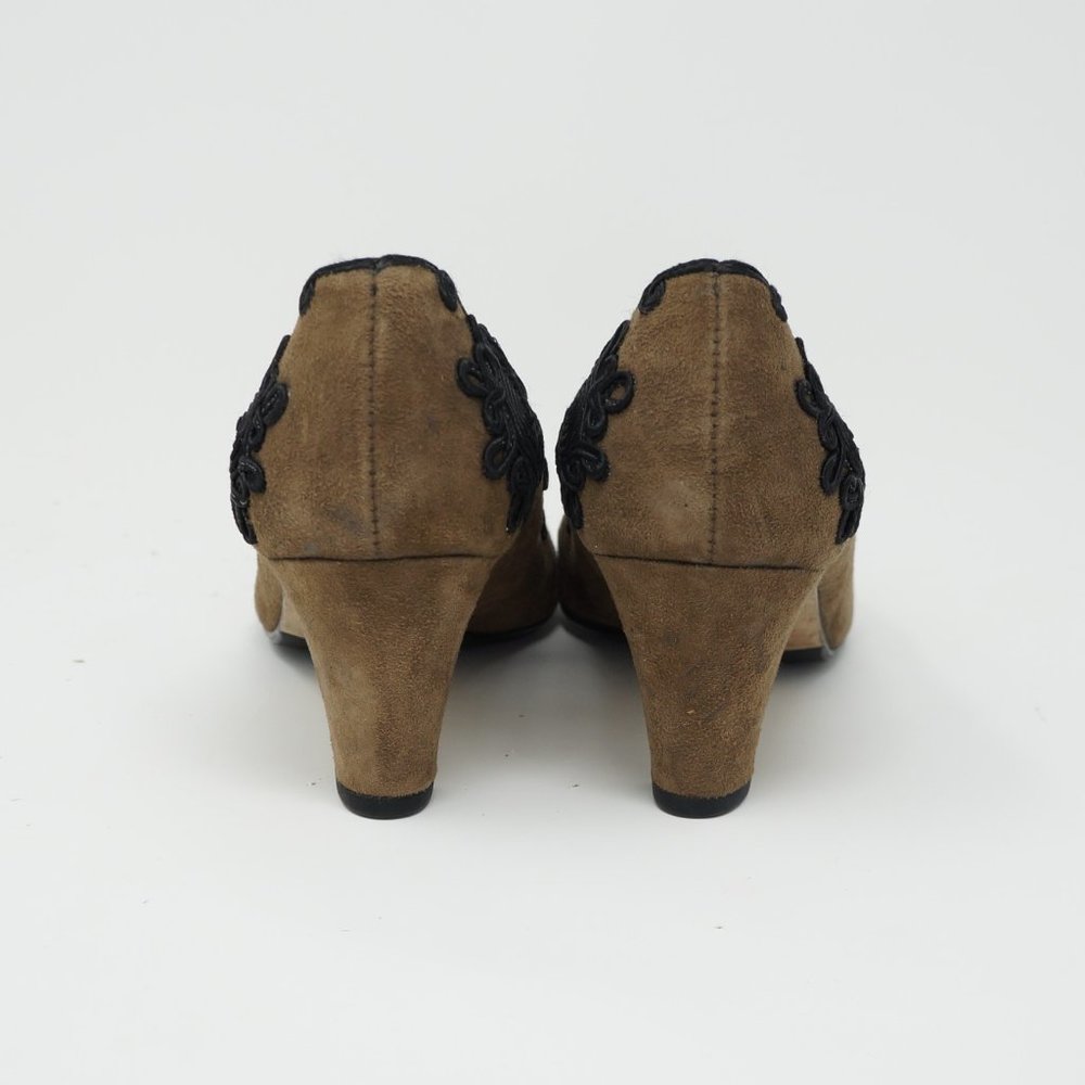 Italian Suede Pumps - Picture 5 of 8